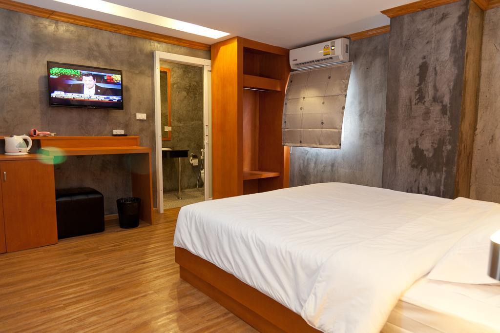 Chaphone Guesthouse Phuket Habitación foto